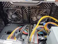A couple Zalman fans for the front intakes (not included)