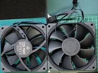 Montech E28 120mm fans